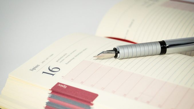 notebook-g0a2aa7b15_1920
