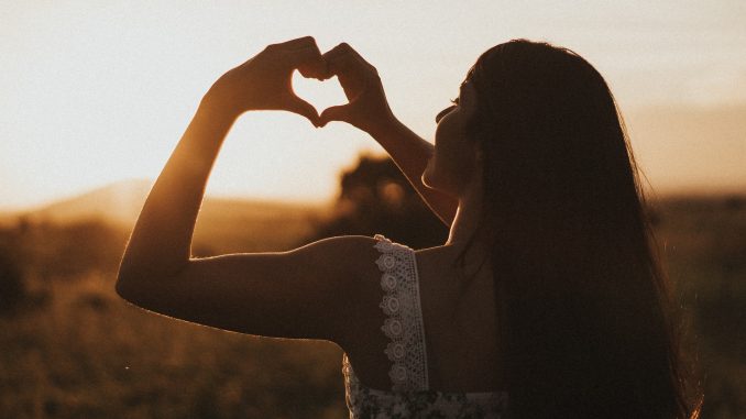 heart-g62fd871d6_1920
